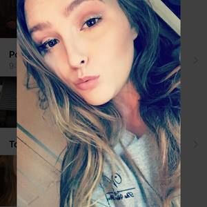 Meet your Posher, Carly